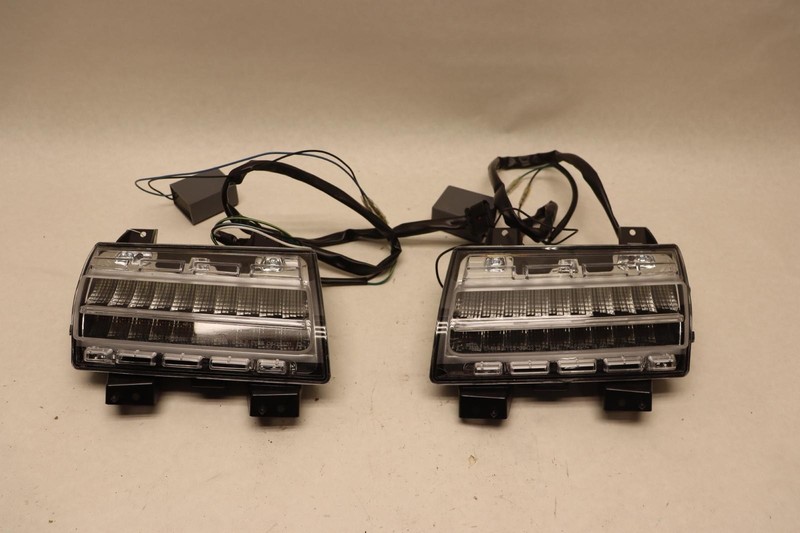 2022 CHEVY SILVERADO 1500 LEFT & RIGHT FOG LIGHT LAMP PAIR AFTERMARKET