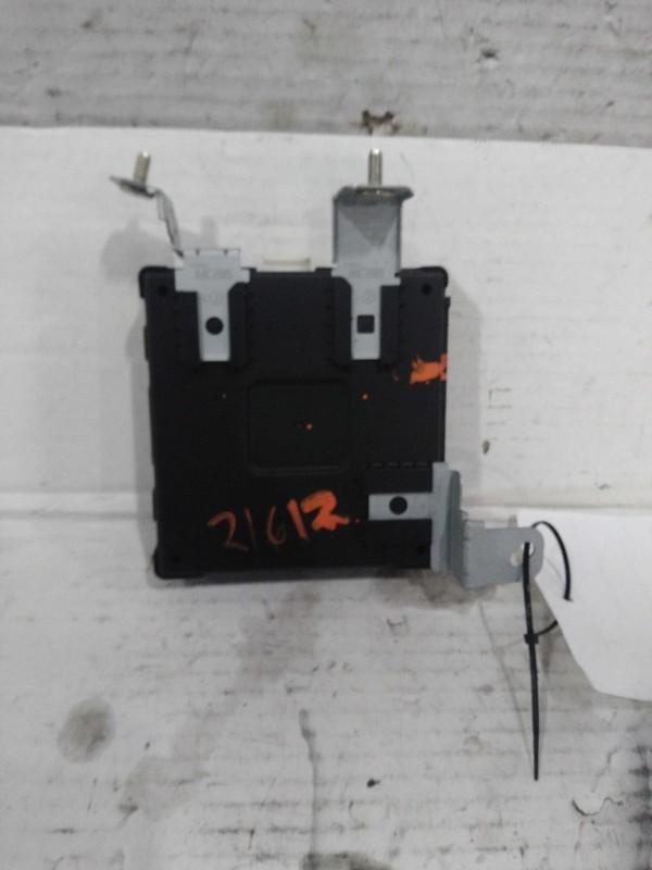 2020 Hyundai Tucson Body Control Module OEM 95410D3AA0 42K Miles Grey