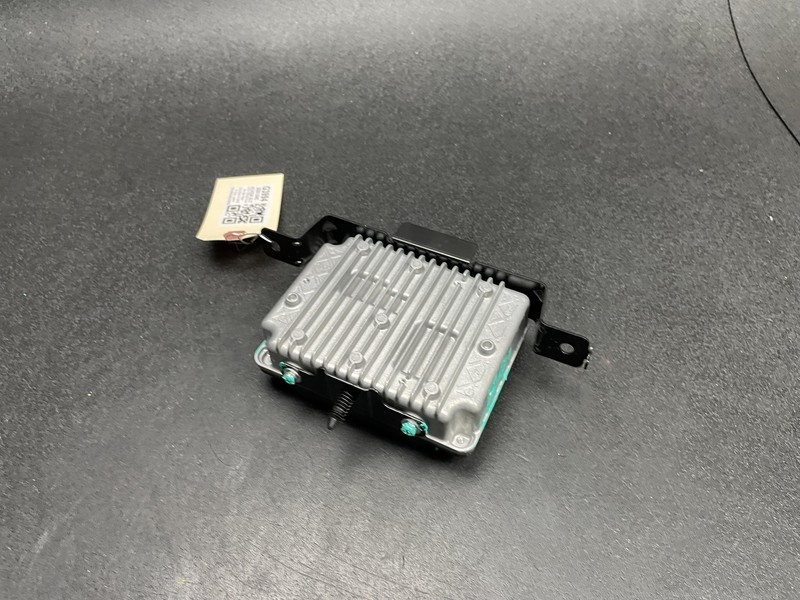 AC & DC Power Control Module 2020 GMC Acadia 23158670 2017 2018 2019 2021