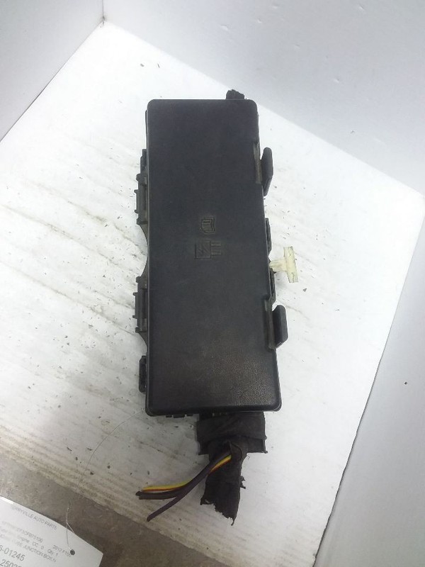 Fuse Junction Box Engine Fits 11-14 FORD F150 PICKUP 9L1T-14A003-BA