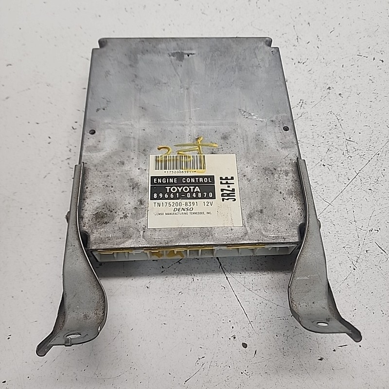 8966104870 | 2002 Toyota Tacoma 2.7L 3RZ-FE 4WD Engine Control Module ECM OEM