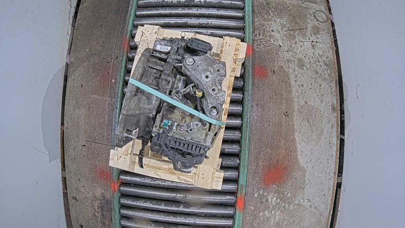 Used Automatic Transmission Assembly fits: 2016 Chrysler 200 AT Sdn 3.6L 9 speed