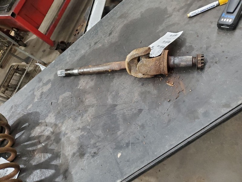 Driver Axle Shaft 4WD Front Axle Fits 03-08 DODGE 2500 PICKUP 309361