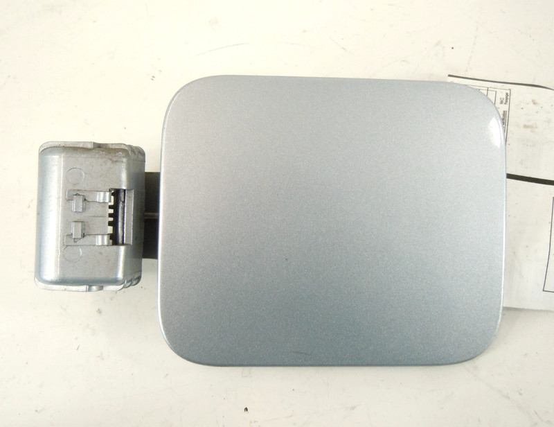 2006-2009 Hyundai Sonata Fuel Gas Door Lid Cover OEM