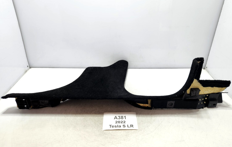✅ 21-25 OEM Tesla Model S Right Passenger Side Lower B Pillar Cover Panel