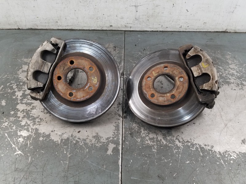 2000 Chevy Camaro Z28 Front Brake Calipers / Rotors #5045 V4