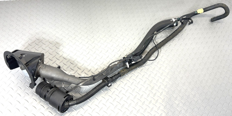 ✅13-2024 RAM 1500 GAS FUEL FILLER 5.7L NECK TUBE HOSE Vapor Canister Filter OEM