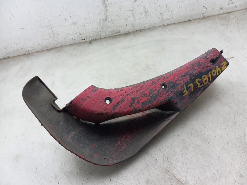 1999 LEXUS RX300 3.0L DRIVER SIDE FRONT MUD GUARD