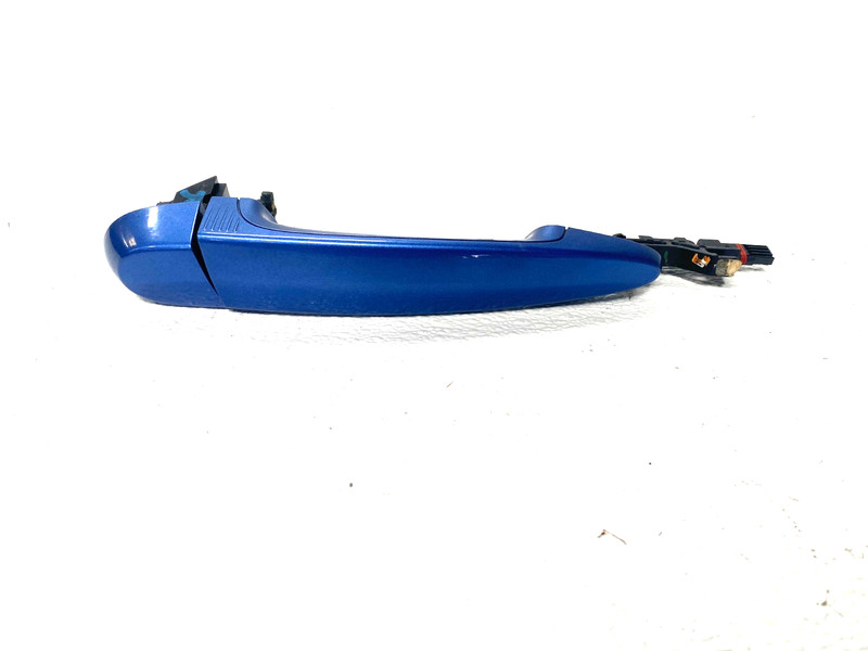 14-16 BMW F22 F30 F32 RIGHT SIDE BLUE DOOR HANDLE W/ COMFORT OEM #A0.40