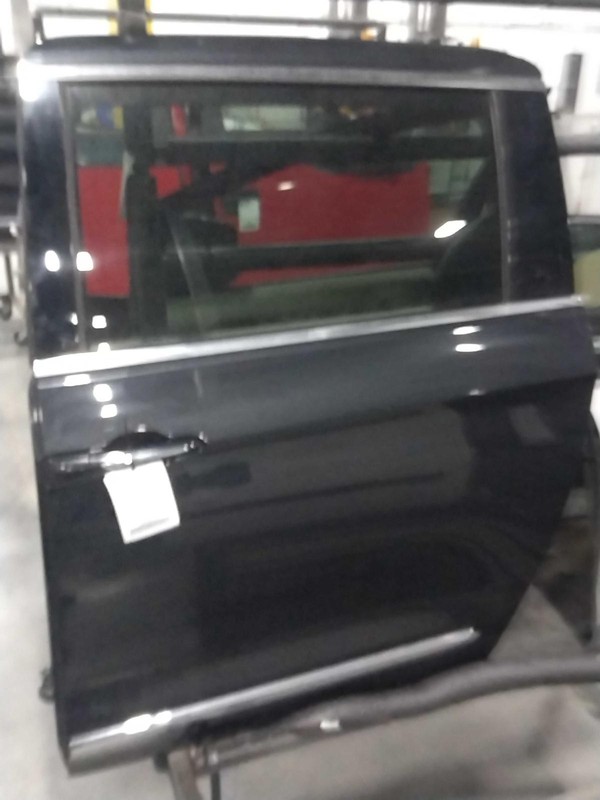 2018 Chrysler Pacifica Left Rear Door Grey OEM 636989 114K Miles