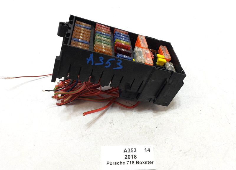 ✅ 17-24 OEM Porsche 718 Boxster 982 Front Fuse Relay Junction Box 36k