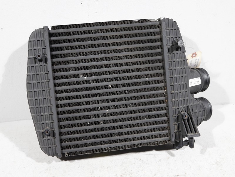 2017 - 2020 MASERATI LEVANTE M161 FRONT RIGHT INTERCOOLER AIR INTAKE DUCT OEM
