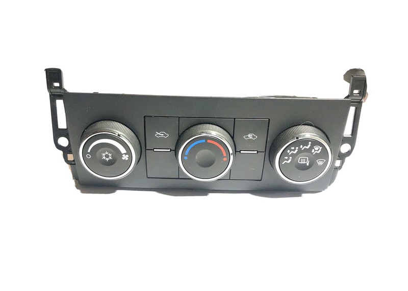 05 06 GMC ENVOY TRAILBLAZER YUKON DIGITAL CLIMATE CONTROL PANEL SWITCH 20787117