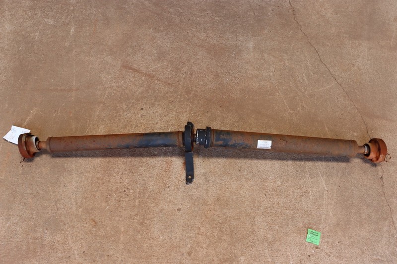 2008-2012 AUDI S5 4.2L A/T REAR DRIVESHAFT CARDAN PROPELLER SHAFT OEM