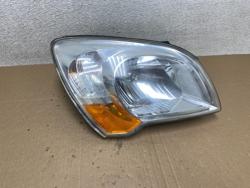 2007 to 2010 Kia Sportage Right Passenger RH Halogen Headlight Oem T8207 DW