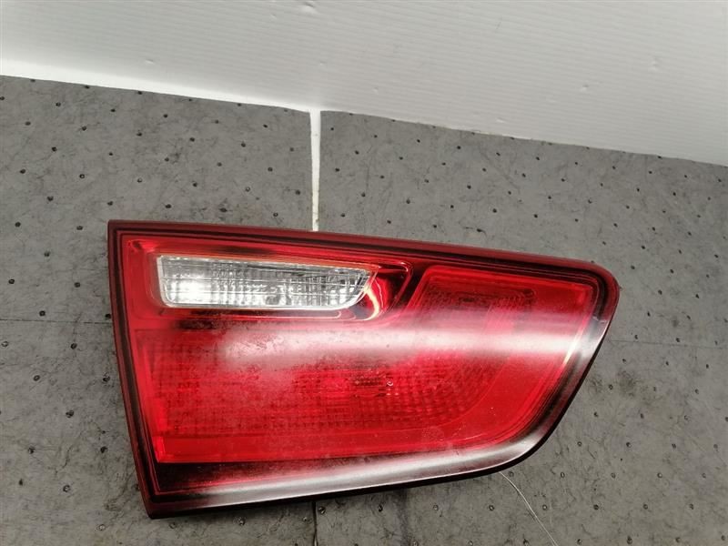 Driver Tail Light Korea Built Incandescent Lid Mounted Fits 14-15 OPTIMA 1178269