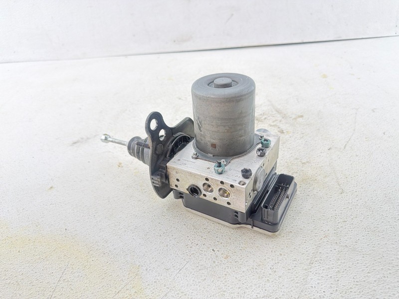 2024 - 2026 CHEVROLET TRAX POWER BRAKE BOOSTER W/ MASTER CYLINDER OEM
