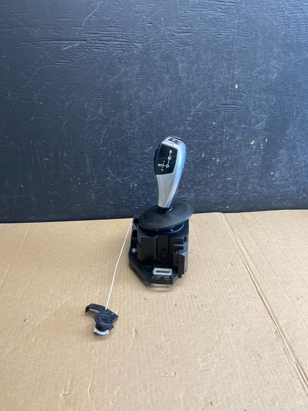 2008-2010 BMW 528I 535I E60 Auto Gear Selector Transmission Shifter AE4401 DG