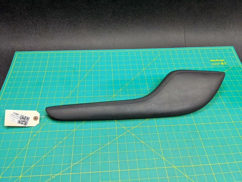 Center Console Right Trim Cover 2013 Infiniti JX35 68930-3JA0A 2014 2015