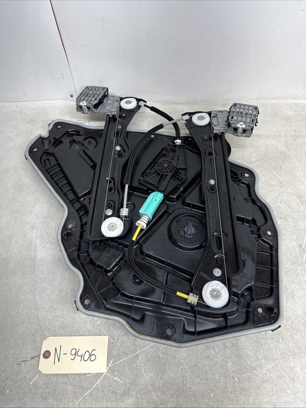 20-23 Tesla Y Rear Passenger Right Window Regulator Motor 1495513-00-E 9406 U19