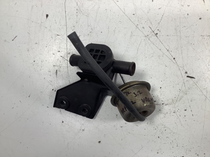 96-98 Acura TL Heater Valve 3.2L OEM