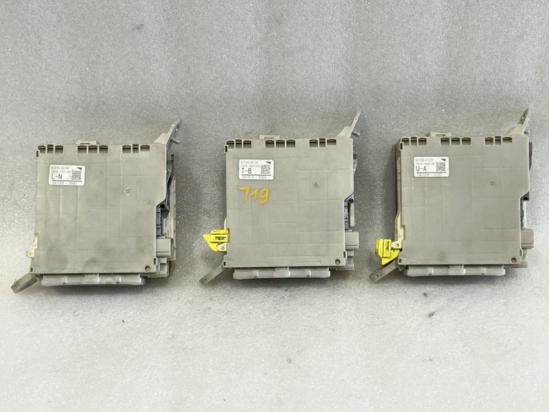 2010 2011 2012 LEXUS LS460 CABIN FUSE RELAY BOXES 3 PIECES