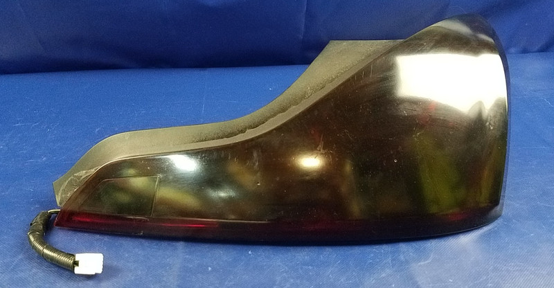 08-15 INFINITI G37 Q60 COUPE RIGHT PASSENGER SIDE OUTER TAIL LIGHT LAMP # 68874