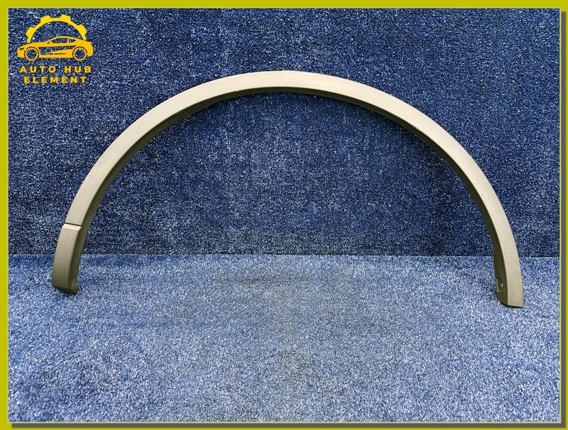 2020-2024 LINCOLN AVIATOR REAR LEFT DRIVERSIDE WHEEL ARCH MOLDING OEM