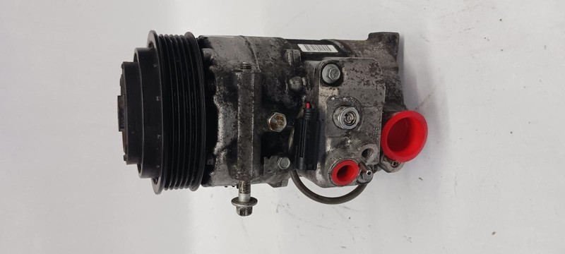 10-'12 MERCEDES E350 AC Compressor 80k miles OEM 1 Year Warranty!