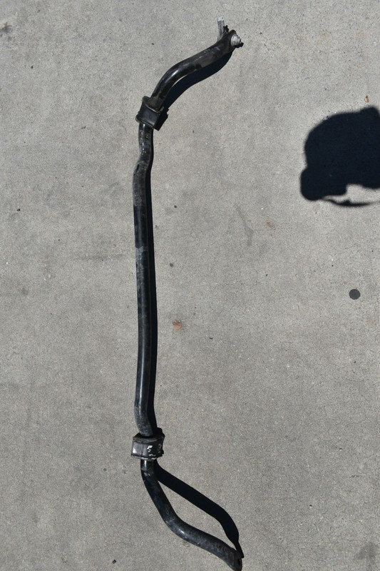 2010-2012 Chevrolet Camaro SS Front Stabilizer Sway Bar OEM ORIGINAL USED