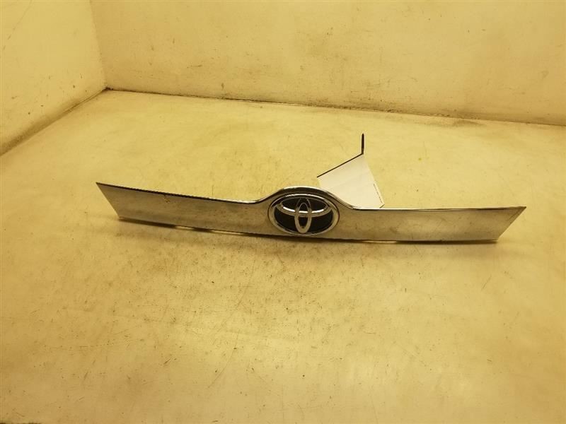 2012 TOYOTA CAMRY XLE REAR TAIL FINISH PANEL