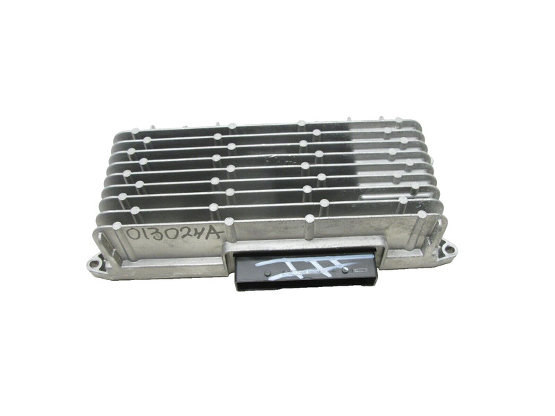 08-17 AUDI 8T A5 S5 B8 A4 S4 QUATTRO RADIO AUDIO AMPLIFIER MODULE UNIT OEM 01302