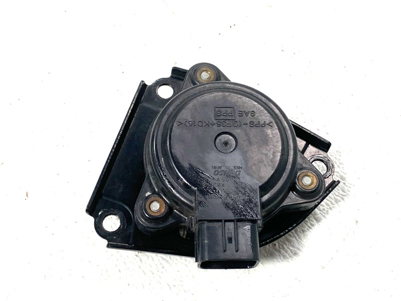 2019-2022 HONDA INSIGHT ELECTRONIC PARKING BRAKE CONTROL ACTUATOR OEM #A0.29