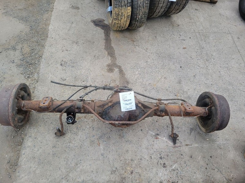 Rear Axle 4WD Hexagon Cover 12 Bolt 9.25" Ring Gear Fits 00-02 DAKOTA 1381088