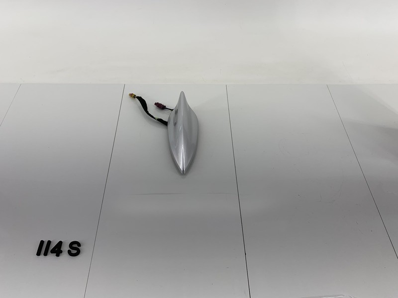 15-20 CHEVY IMPALA REAR EXTERIOR ROOF SHARK FIN ANTENNA SWITCHBLADE SILVER OEM