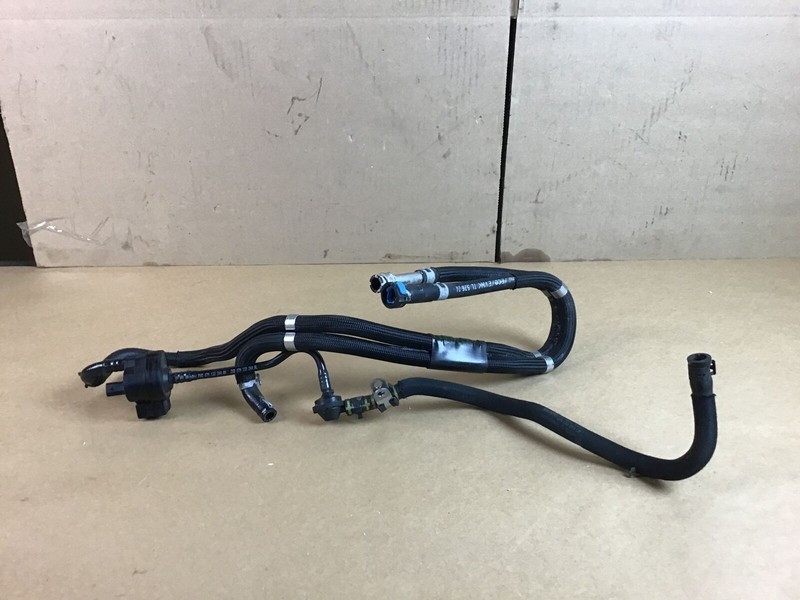 Bentley Continental GT V8 2013 4.0L Fuel Valve Charcoal Line Pipe Hose 12-18 :Y
