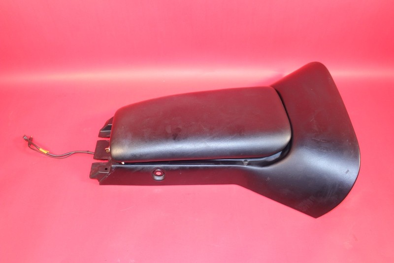 97-04 Corvette Center Console Lid Arm Rest 10402194