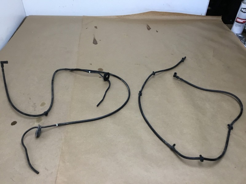 11-12 Fisker Karma 2012 Washer Nozzle Hose Pipe Line Set Pair 2 PCS ;:Y