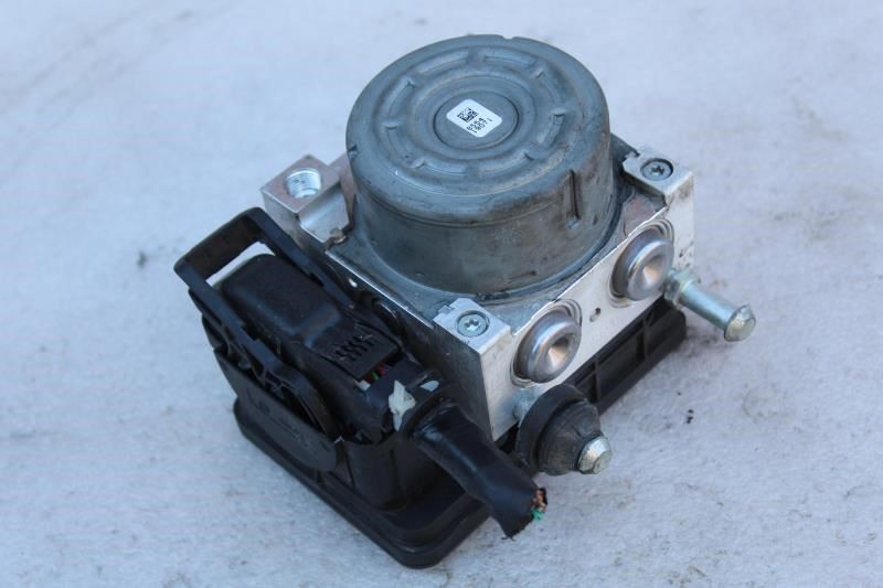 2018 SUBARU IMPREZA WRX ANTI LOCK BRAKE ABS PUMP 27536VA090
