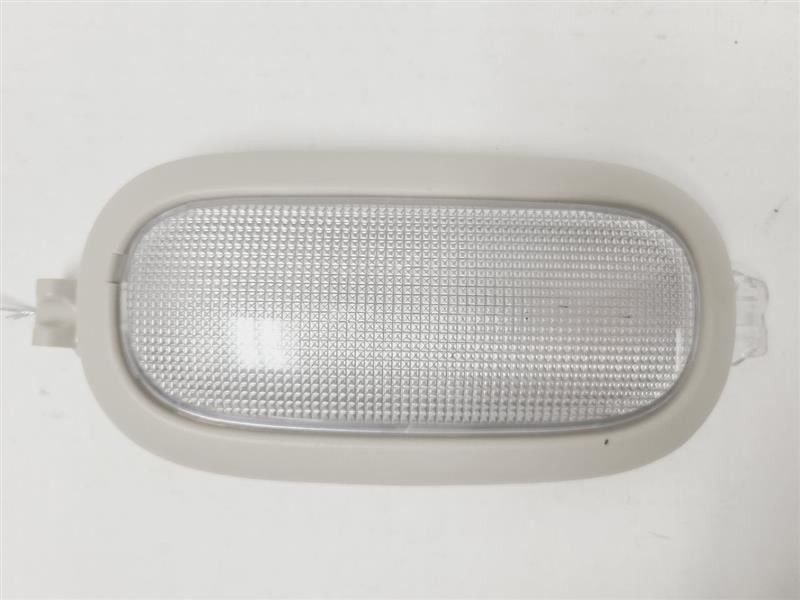 RIGHT DOME LIGHT Fits 2017 Patriot 566098