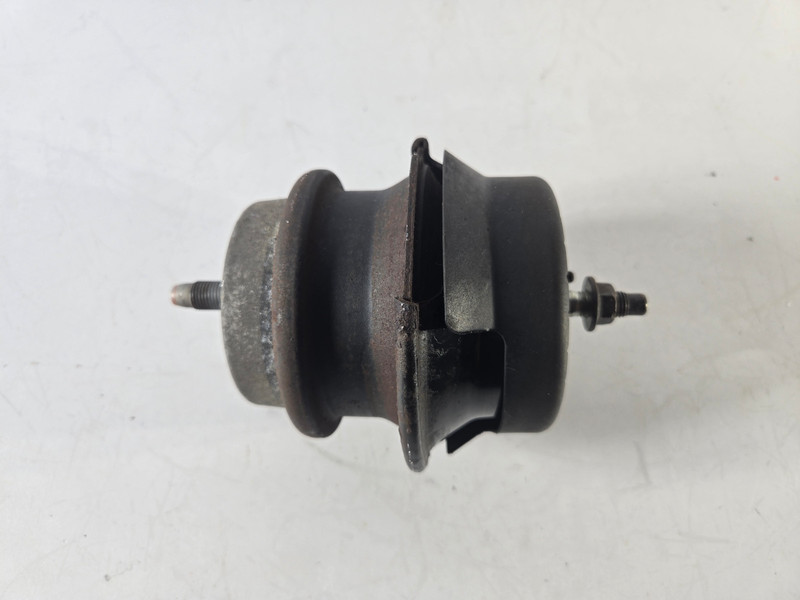 2014 2024 Infiniti Q Q50 3.0L Left Or Right Engine Mount Mounting Insulator OEM