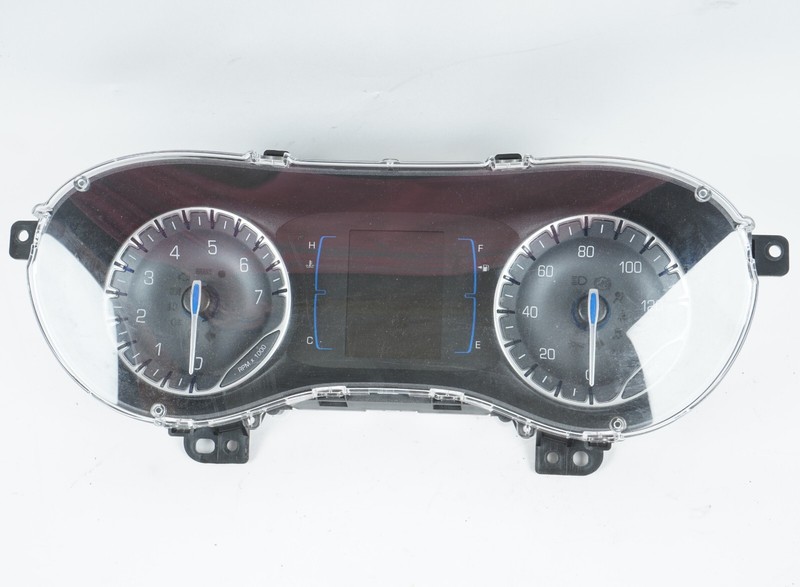 2020 CHRYSLER PACIFICA VOYAGER SPEEDOMETER INSTRUMENT CLUSTER GAUGE OEM