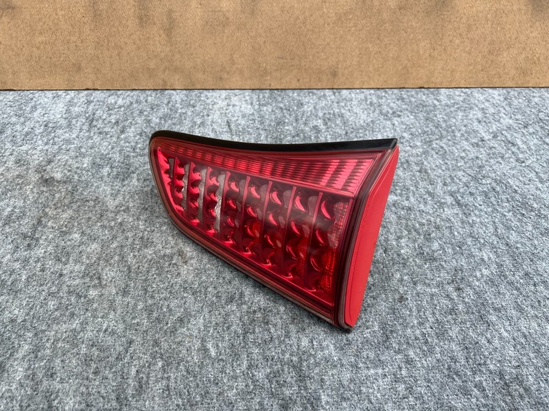 INFINITI QX80 QX56 11-17 OEM LIFTGATE TAILGATE TRUNK LEFT DRIVER TAIL LIGHT ASSY