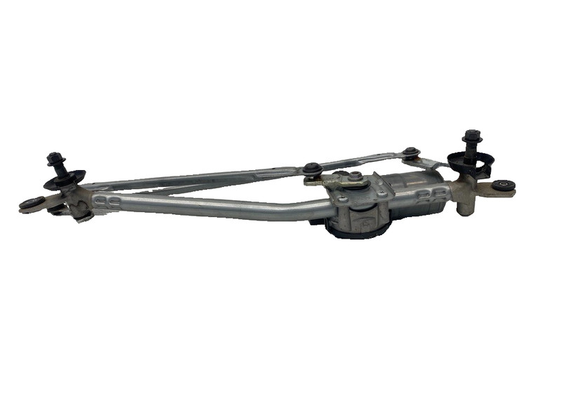 21-23 HYUNDAI ELANTRA N-LINE FRONT WINDSHIELD WIPER LINKAGE W/ MOTOR OEM #A0.66