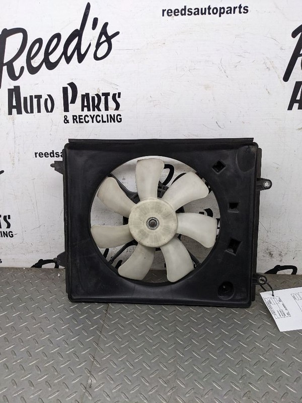Passenger Radiator Fan Motor Fan Assembly Condenser Fits 15-16 CR-V 1189695