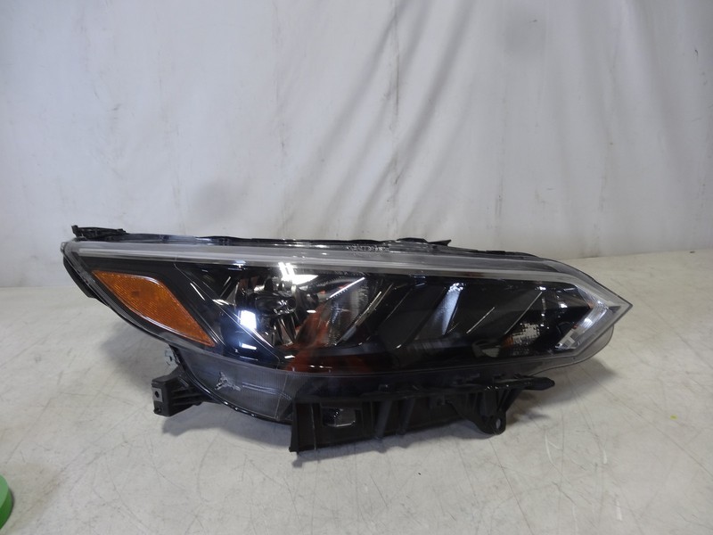 2020-2023 Nissan Sentra Right Headlight Assembly - OEM Halogen, Used Condition