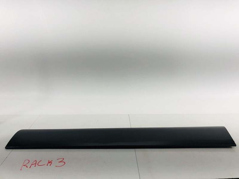 07-09 AUDI Q7 4L FRONT RIGHT PASSENGER SIDE LOWER DOOR MOLDING COVER PANEL OEM