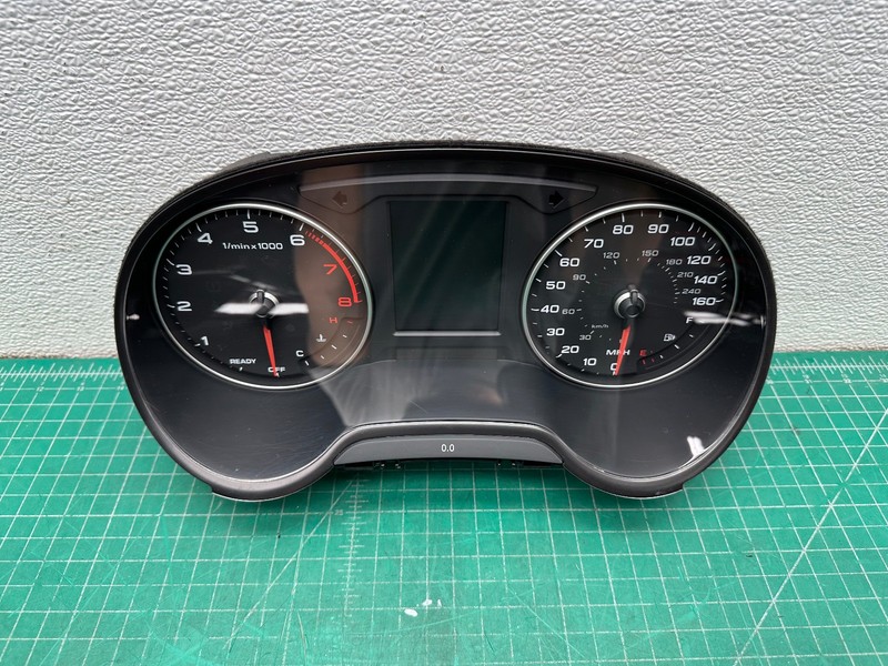 17-18 Audi A3 S3 INSTRUMENT CLUSTER SPEEDOMETER OEM