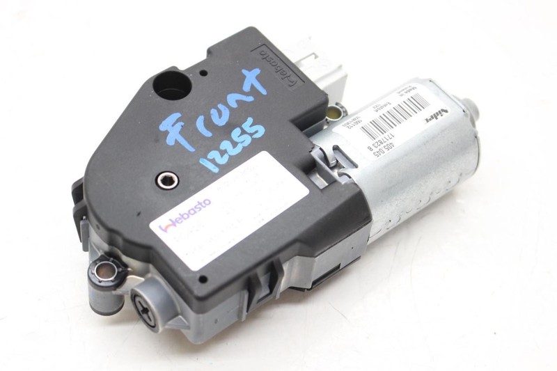 15-24 Porsche Macan 3.0L Sunroof Motor 95B959591B