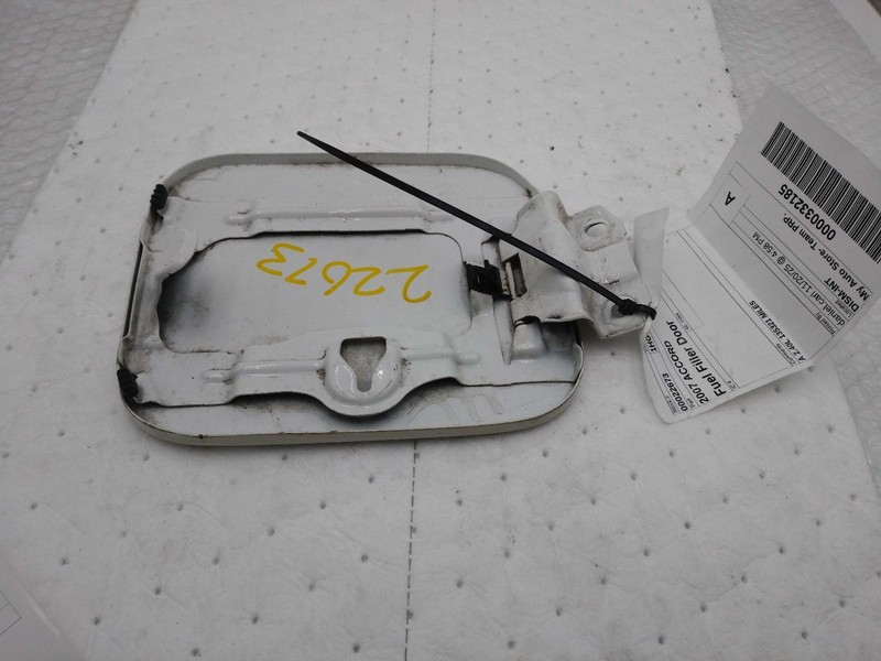 2007 Honda Accord Fuel Filler Door White OEM Used 6826380 135K Miles